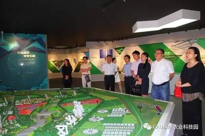 楊東日主任一行考察涿州農業科技園，推動農業信息咨詢發展